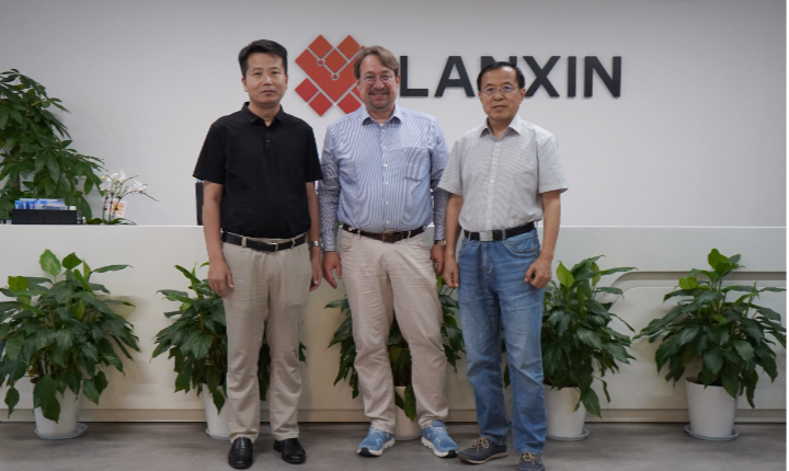 高勇、Johannes Fottner、房殿军
