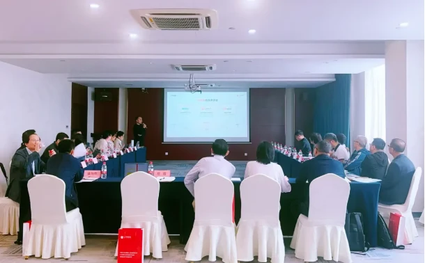 1731556401148464.webp 智能搬运机器人